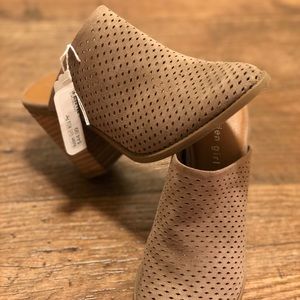 MADDEN GIRL block heel mule